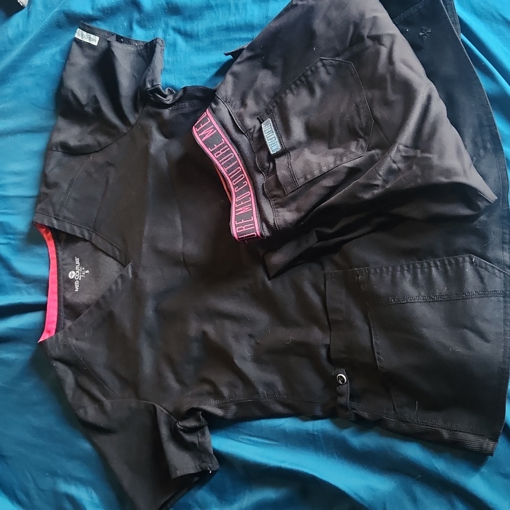 MedCouture Scrub Set